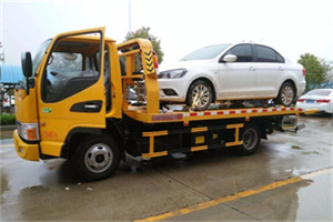 巴林左旗附近拖车救援24小时服务热线